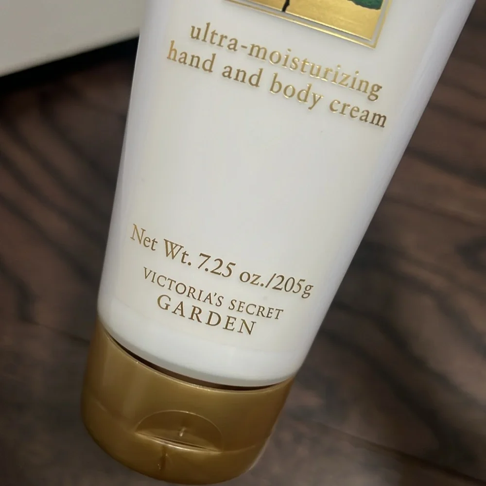 Victoria’s Secret Love spell ultra-moisturizing hand and body cream